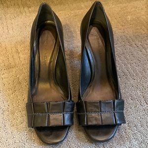 Gianni Bini womens dress shoes